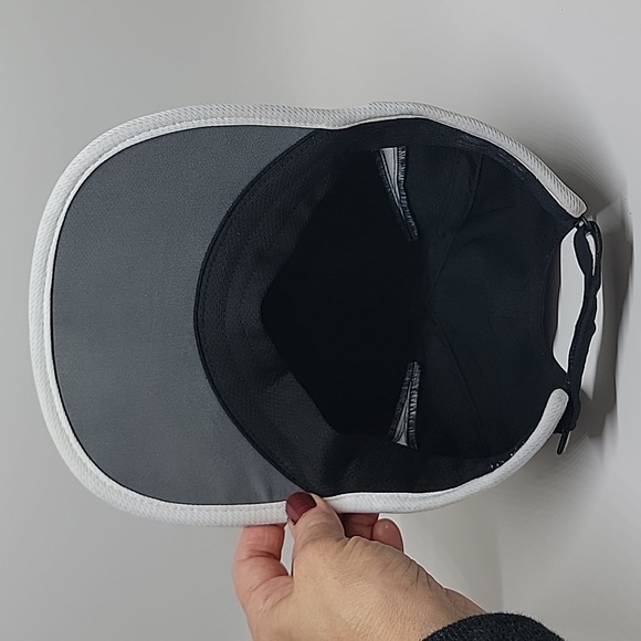 Adidas Black & White Adjustable Baseball Cap One Size - Picture 8 of 12